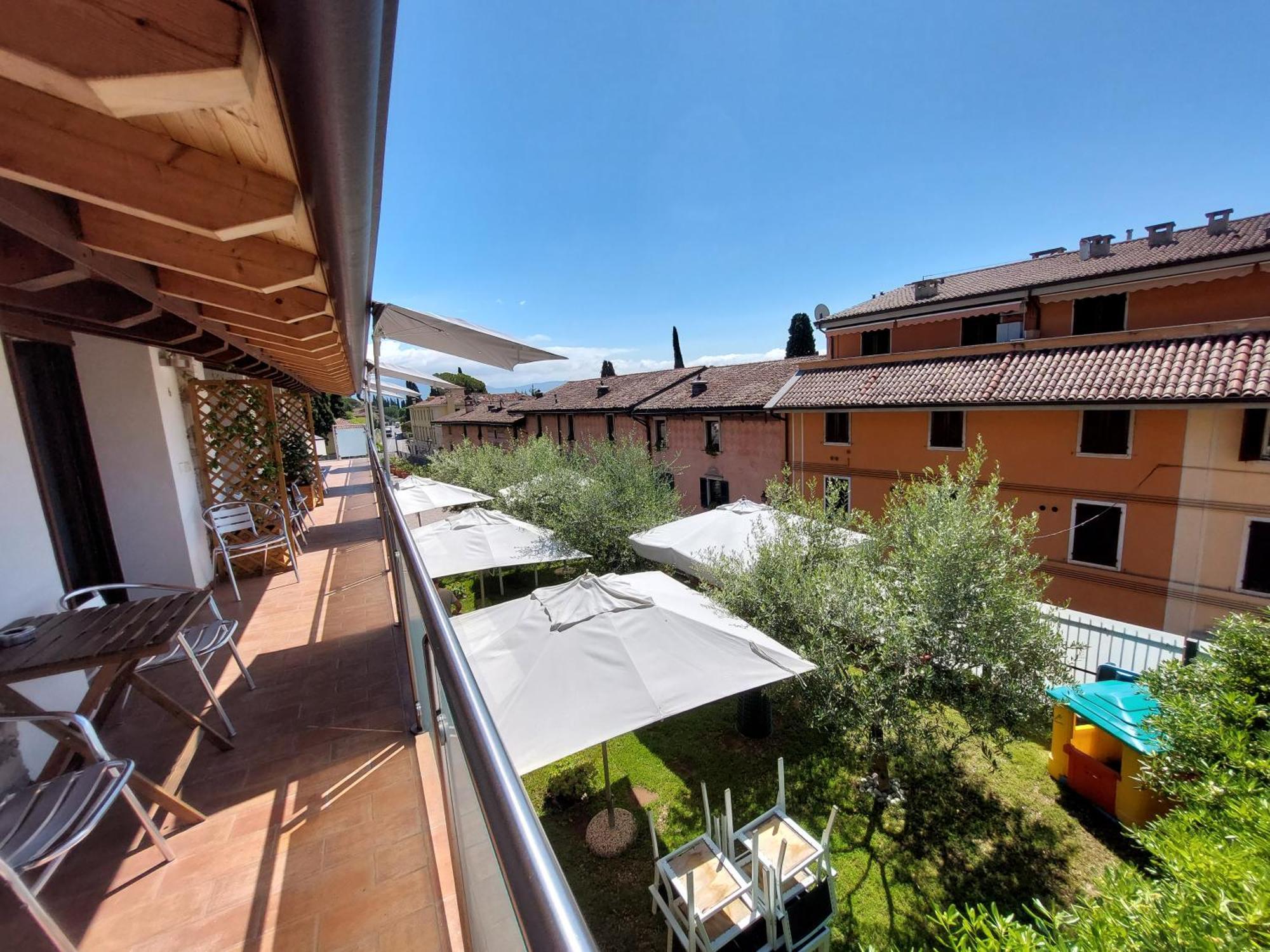 Pizzocolo Resort Fasano Gardone Riviera Exterior photo
